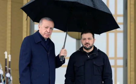 Ukrayna savaşta ama henüz satmadı. Biz çoktan sattık!