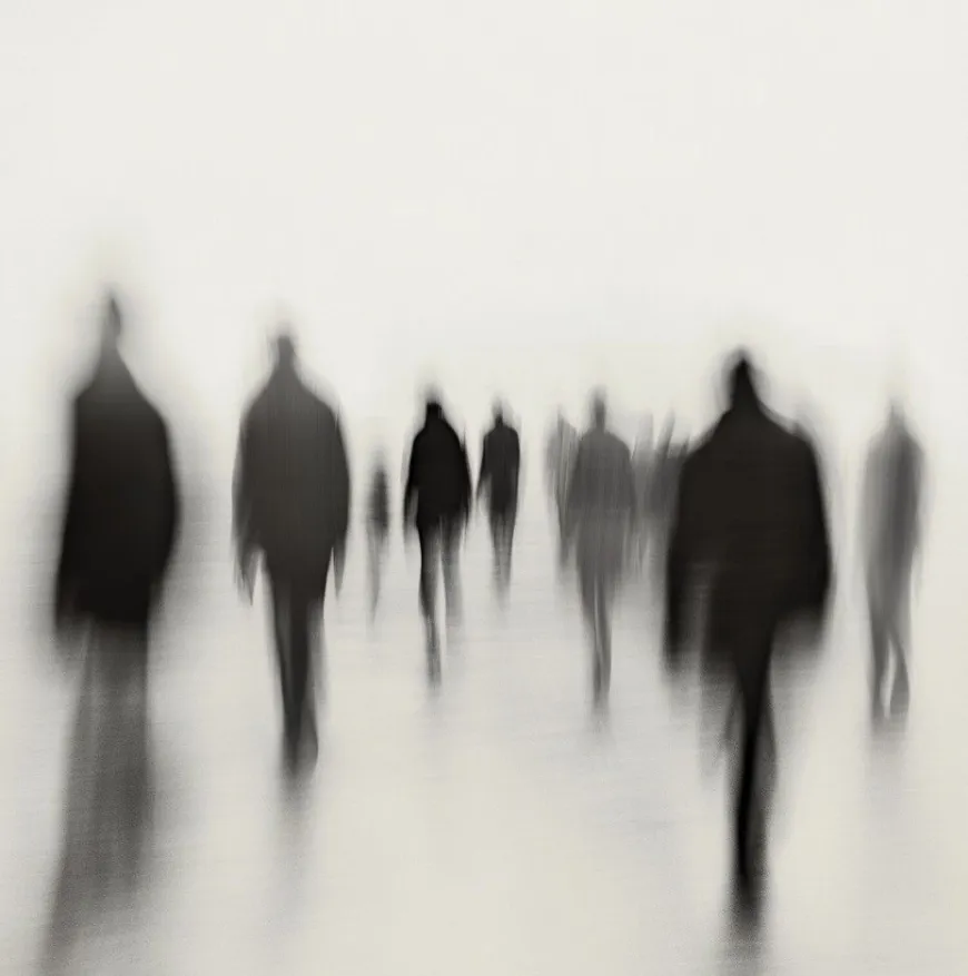 Ailede Sessizleşen Çocuklar, Sessizleşen Yetişkinler